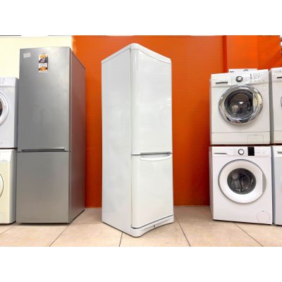 Холодильник Indesit. На гарантии. фото 7