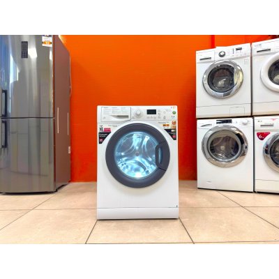 Стиральная машина Hotpoint-Ariston. На гарантии фото 1
