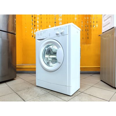 Стиральная машина Indesit. На гарантии фото 2