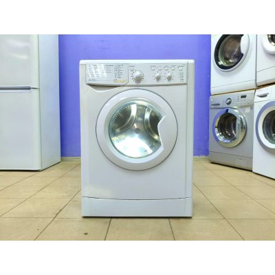 Стиральная машина Indesit. На гарантии фото 2