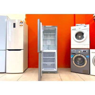Холодильник Indesit No Frost. На гарантии