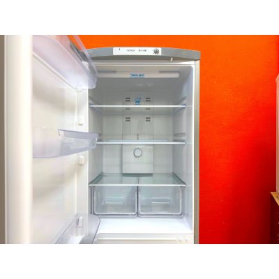Холодильник Indesit No Frost. На гарантии