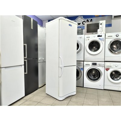 Холодильник Indesit. На гарантии фото 3