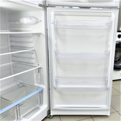 Холодильник Indesit. На гарантии фото 5