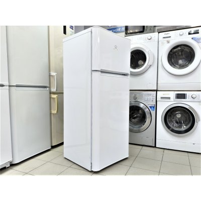Холодильник Indesit. На гарантии фото 3