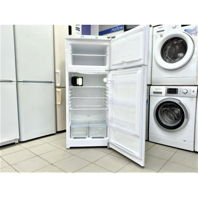 Холодильник Indesit. На гарантии фото 4