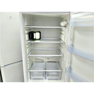 Холодильник Indesit. На гарантии фото 6