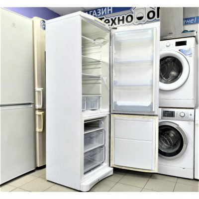 Холодильник Indesit. На гарантии фото 9
