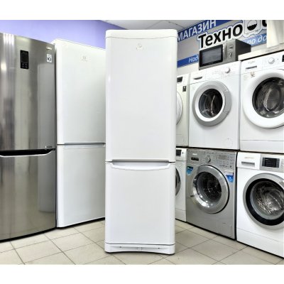 Холодильник Indesit. На гарантии фото 2