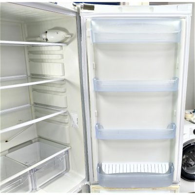 Холодильник Indesit. На гарантии фото 5