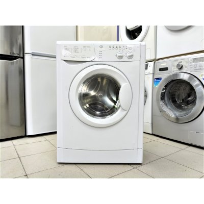 Стиральная машина Indesit. На гарантии фото 2
