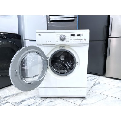 Стиральная машина Direct Drive. На гарантии