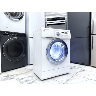 Стиральная машина Direct Drive. На гарантии