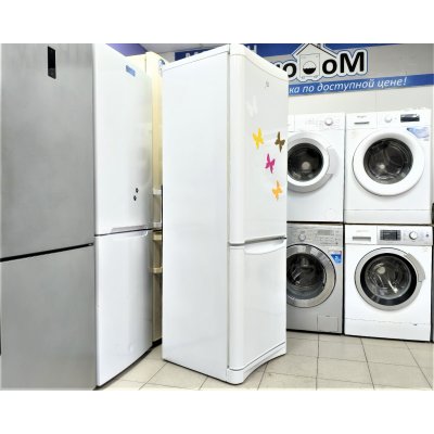 Холодильник Indesit. На гарантии