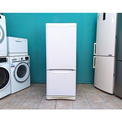 Холодильник маленький. На гарантии.