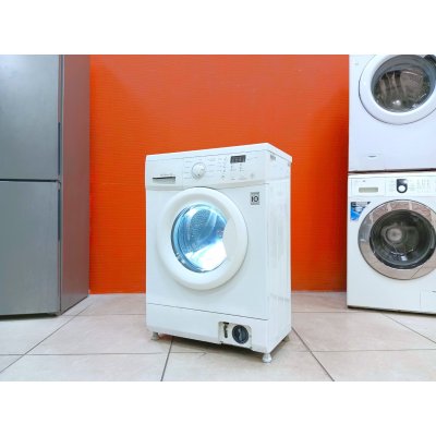 Стиральная машина Direct Drive. На гарантии