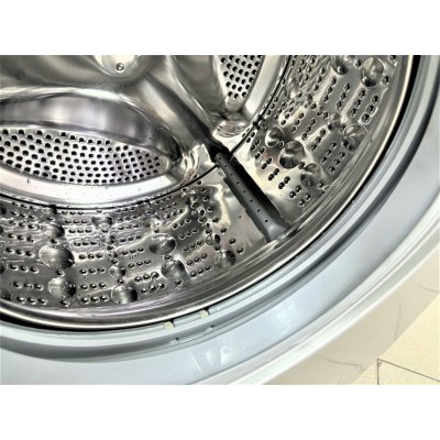 Стиральная машина Direct Drive. На гарантии