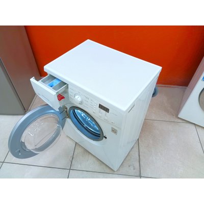 Стиральная машина Direct Drive. На гарантии