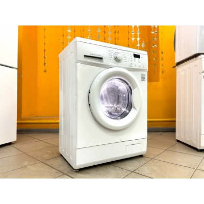 Стиральная машина Direct Drive. На гарантии