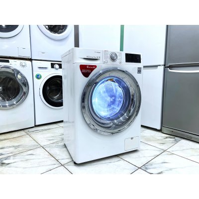 Стиральная машина Direct Drive. На гарантии